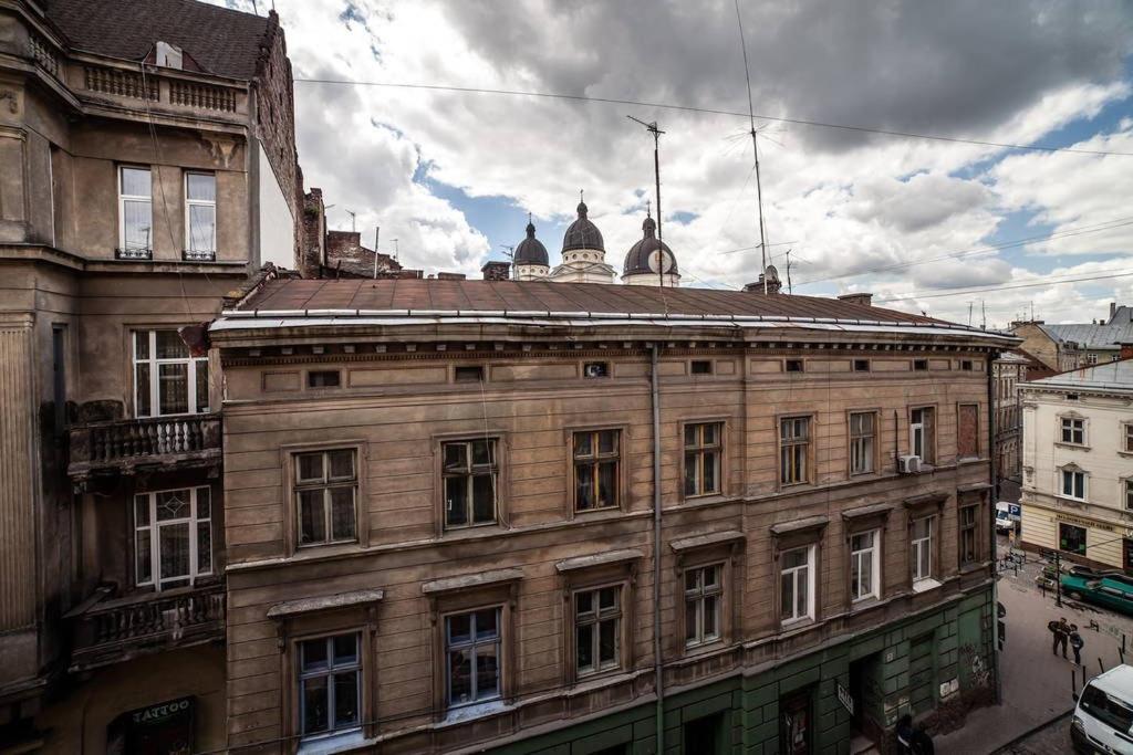 Romantic Apartments - Центр Львова , З Видом На Місто Esterno foto